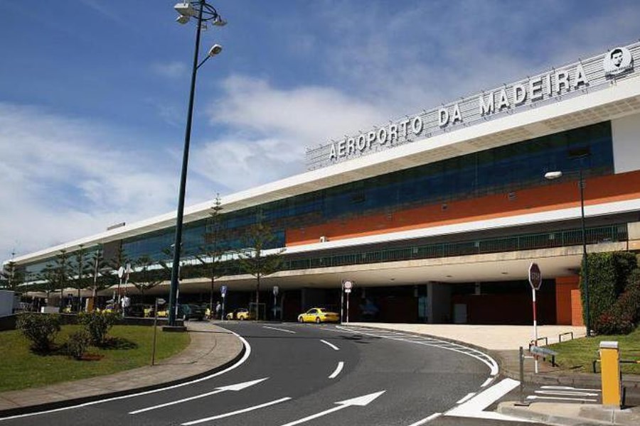 madeira airport rent car moto